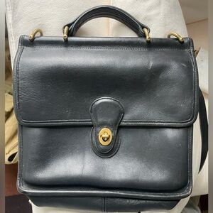 Black Vintage Coach Willis bag